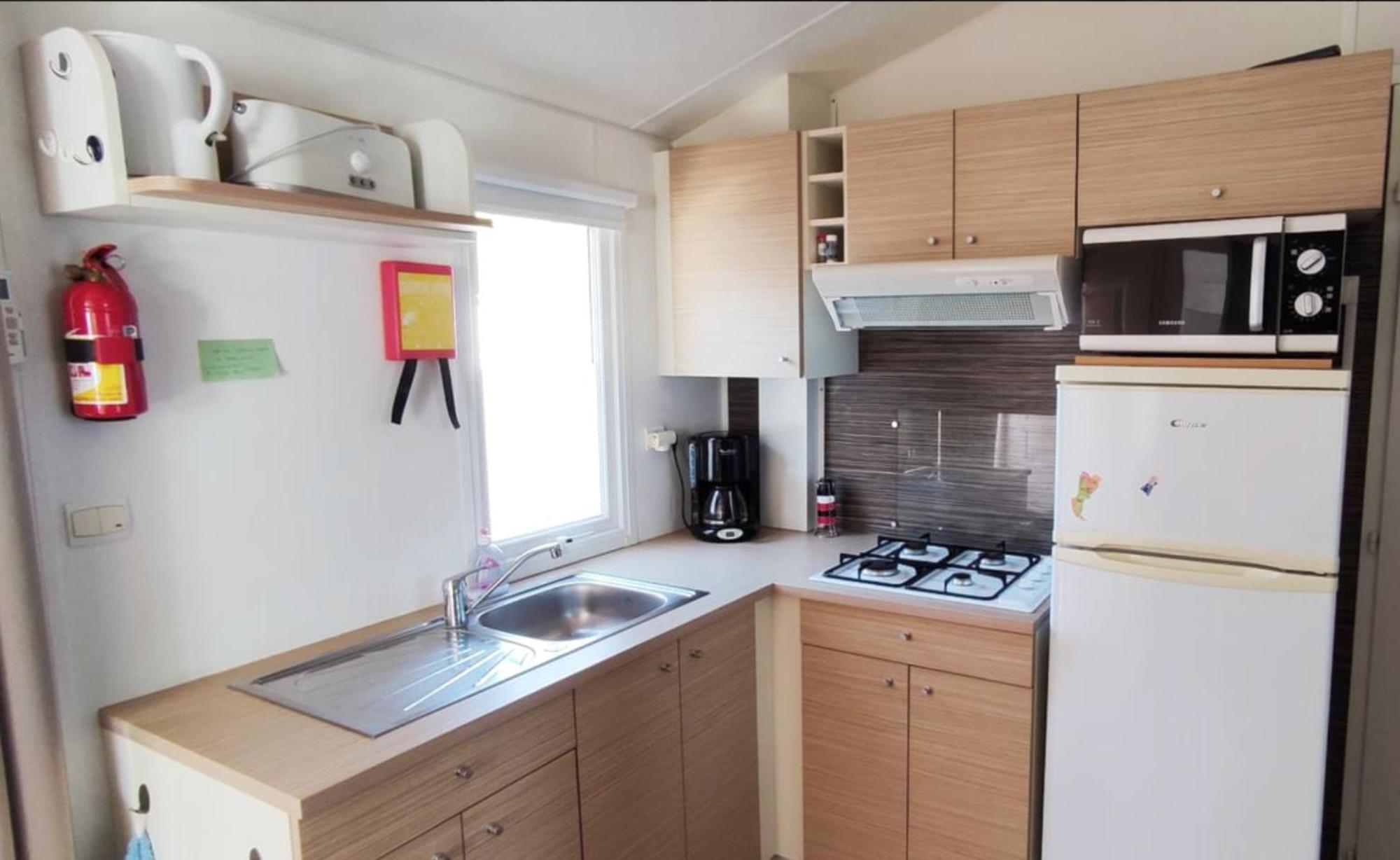 Camping Le Val Aux Fees - Broceliande Concoret Exterior foto