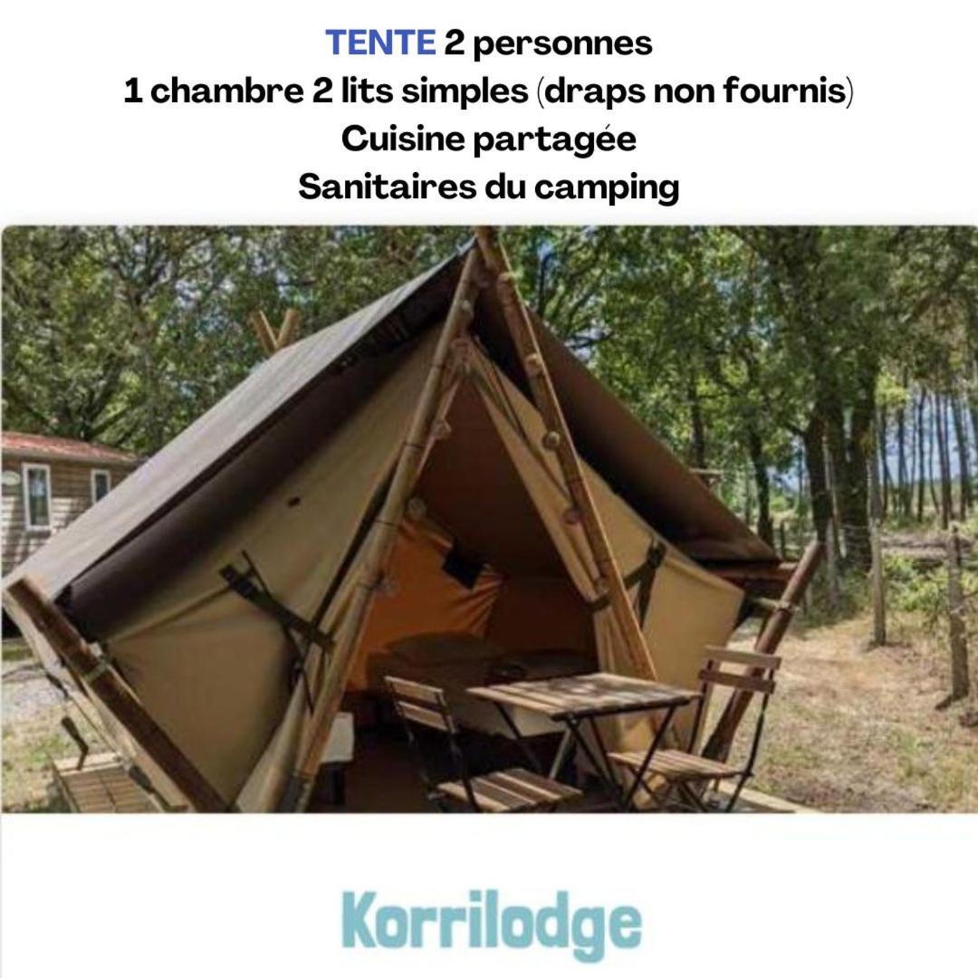 Camping Le Val Aux Fees - Broceliande Concoret Exterior foto