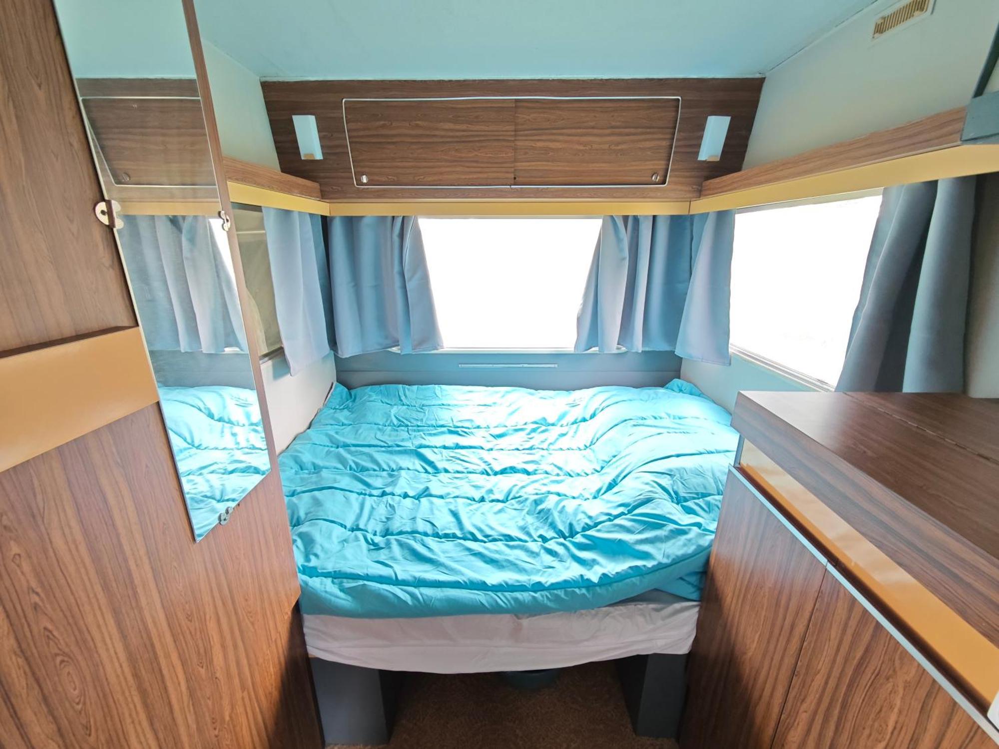 Camping Le Val Aux Fees - Broceliande Concoret Exterior foto